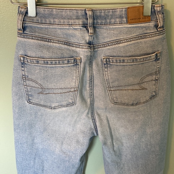 American Eagle Distressed Stretch Jeans - Picture 6 of 7